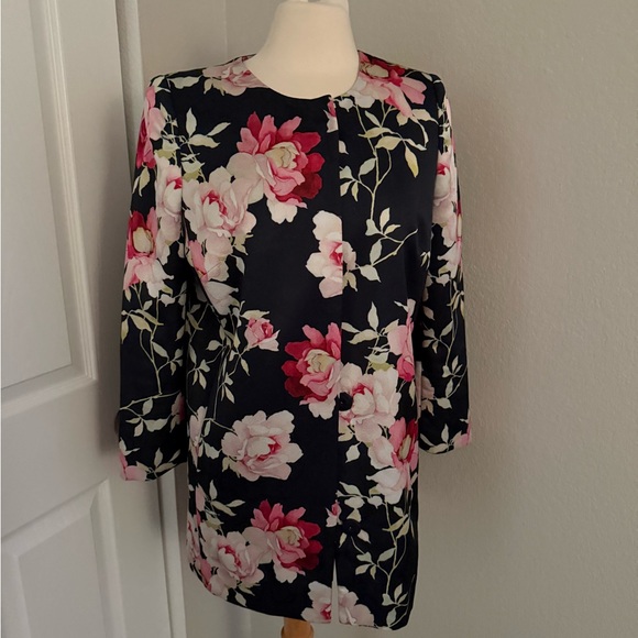 hobbs Jackets & Blazers - Floral Women's Blazer